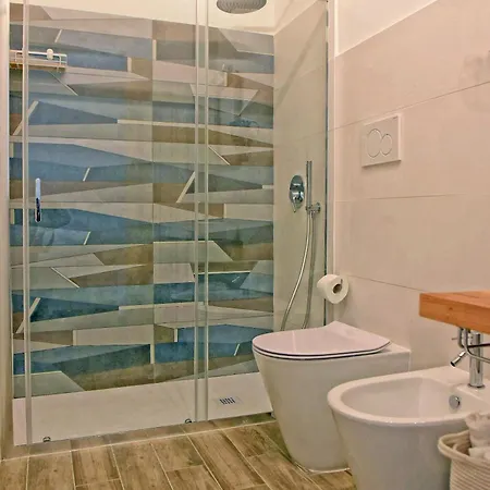 Apartment Civico 16 *